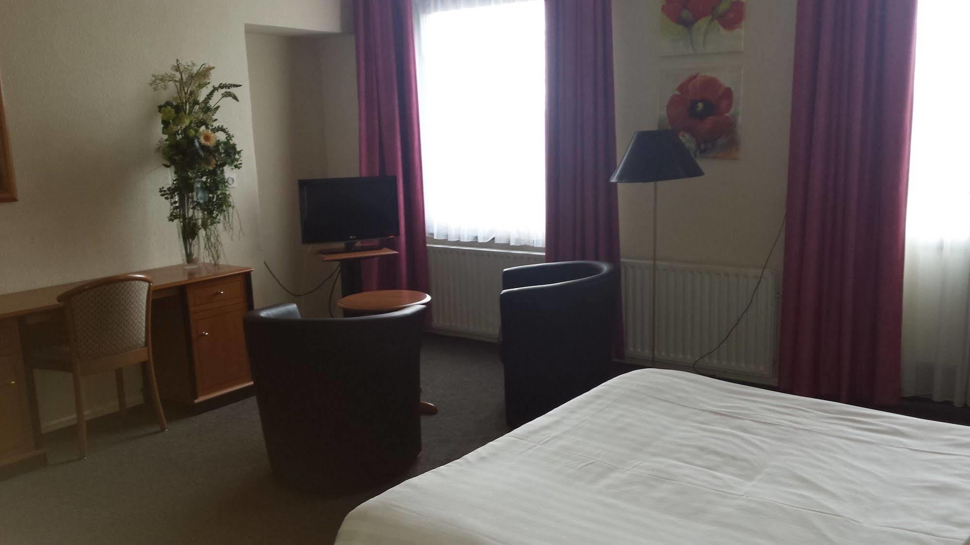 Hotel Wilhelmina Venlo Esterno foto